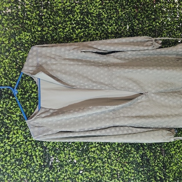 Light Gredn Midi Dress By GILLI Aize Medium - Picture 11 of 11